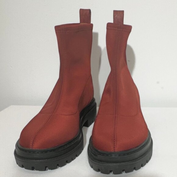 NWOT - Michael Kors Comet Lug-Sole Ankle Boots in Stretch Fabric - Size 6.5 - Picture 2 of 12